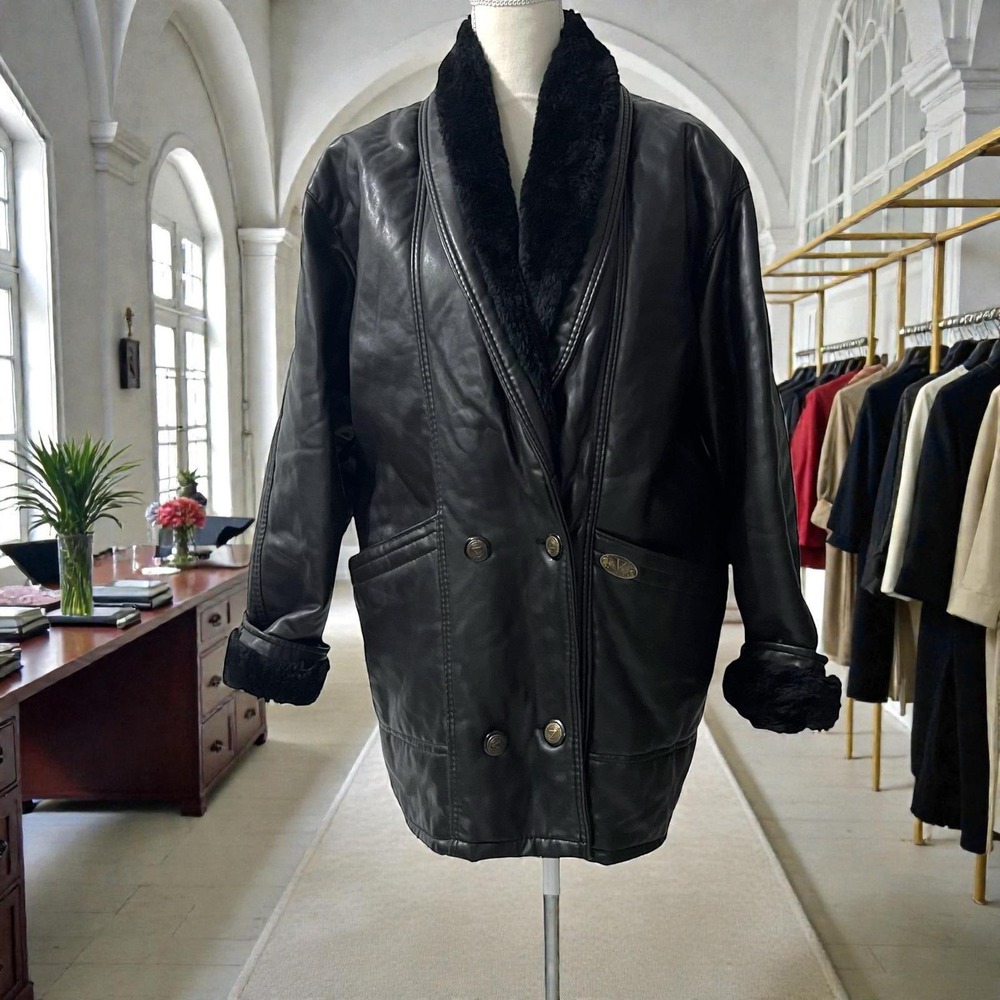 Vintage Collection V Italy Black Leather Shearling Lined Shawl‎ Collar Coat  L